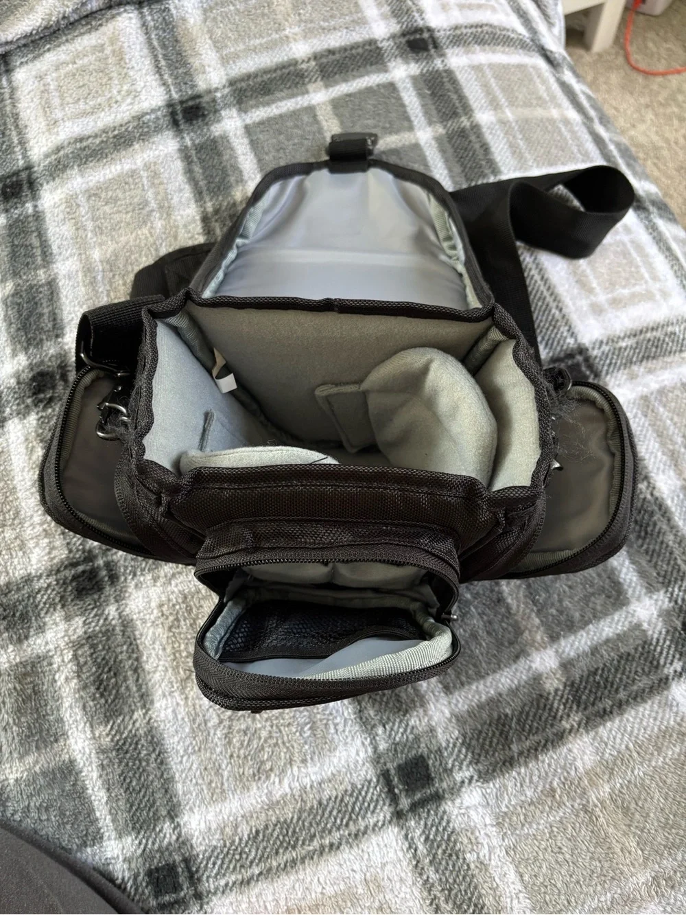 Nikon 1 J1 Camera with Accessories